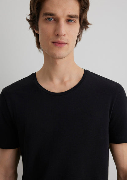 Black Basic Tshirt