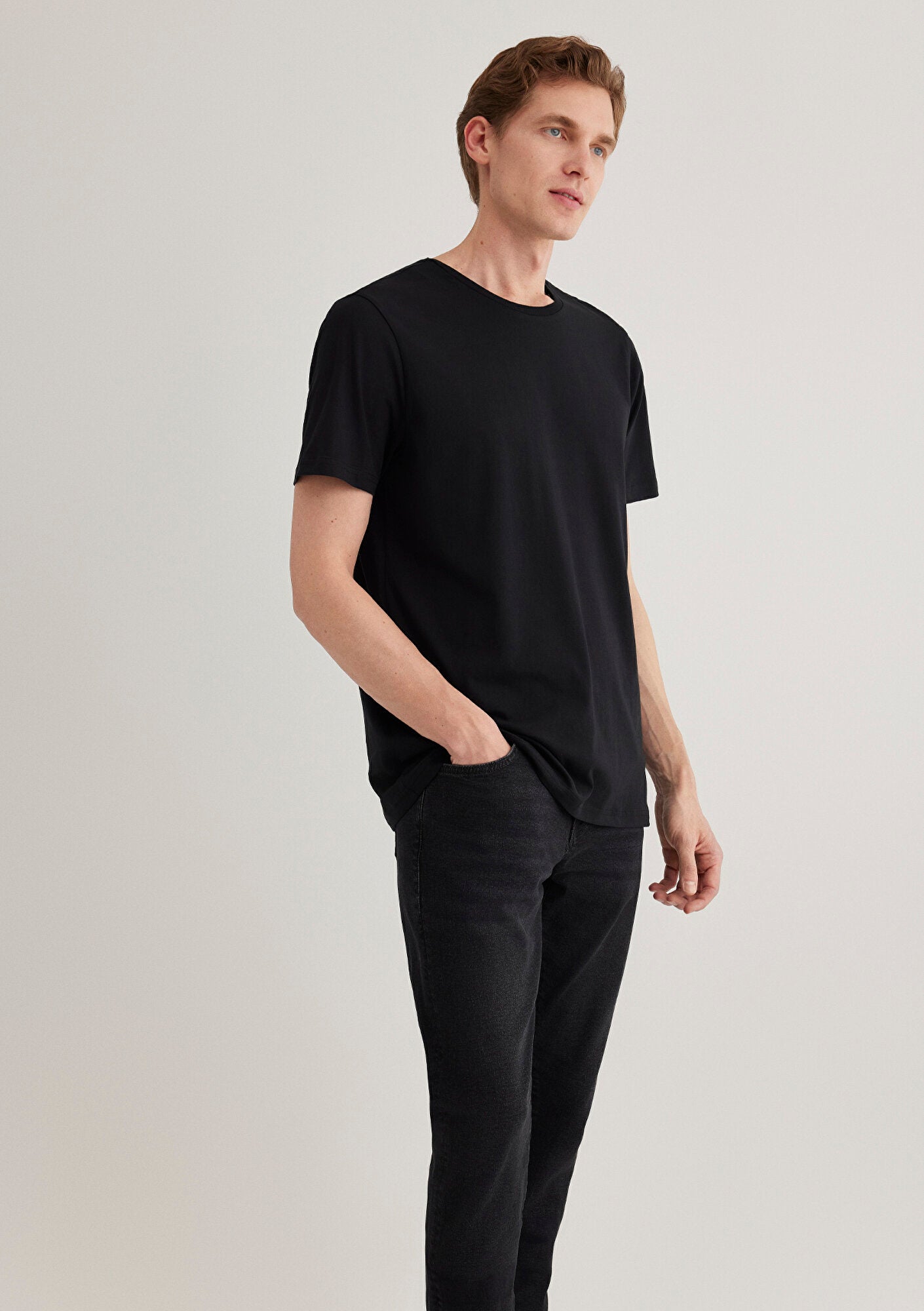 Black T-shirt