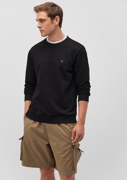 Crew Neck Black Basic Sweatshirt