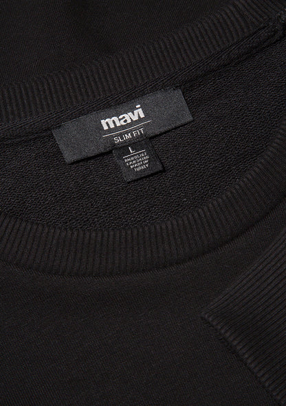Crew Neck Black Basic Sweatshirt