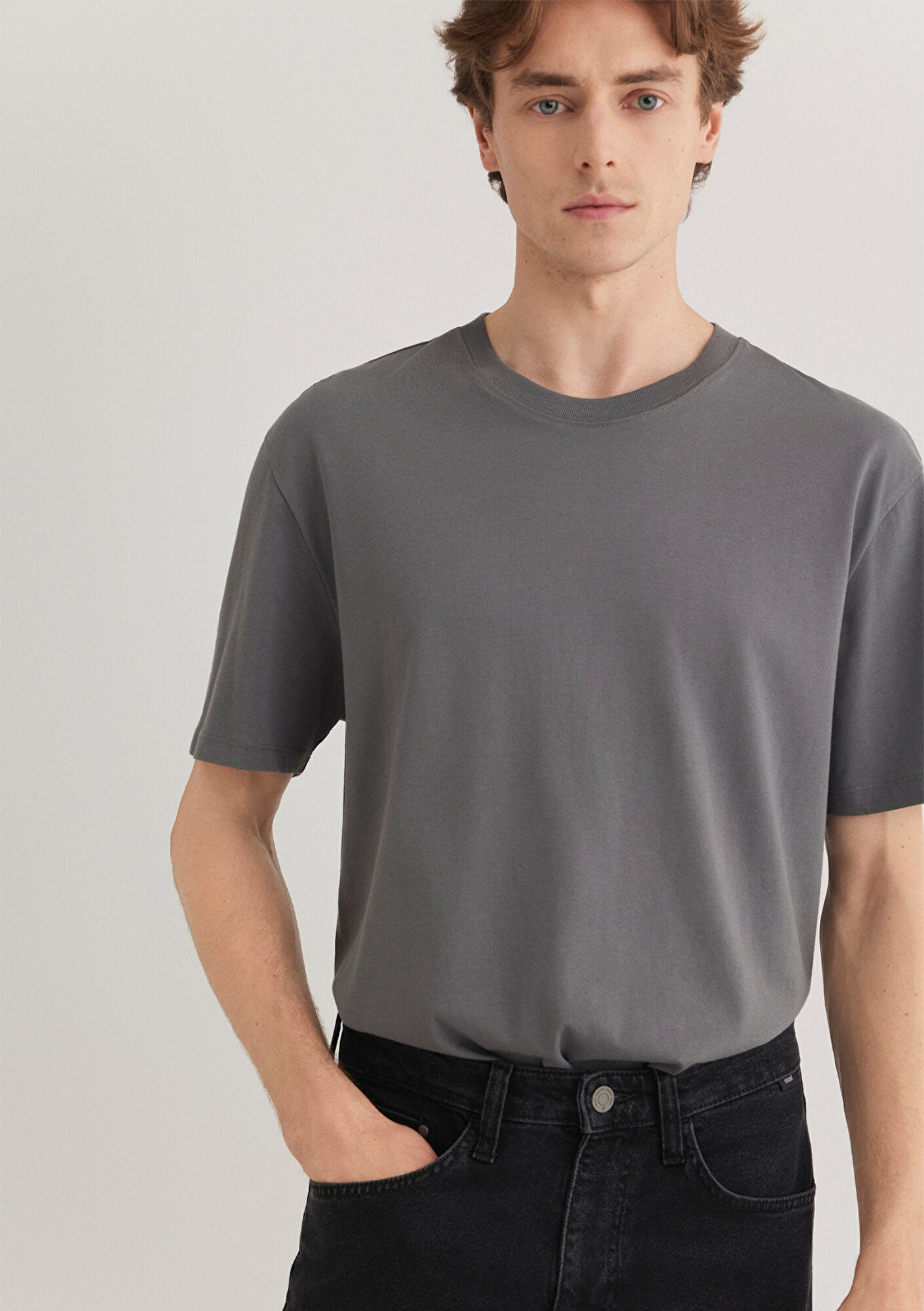 Crew Neck Grey Basic T-Shirt