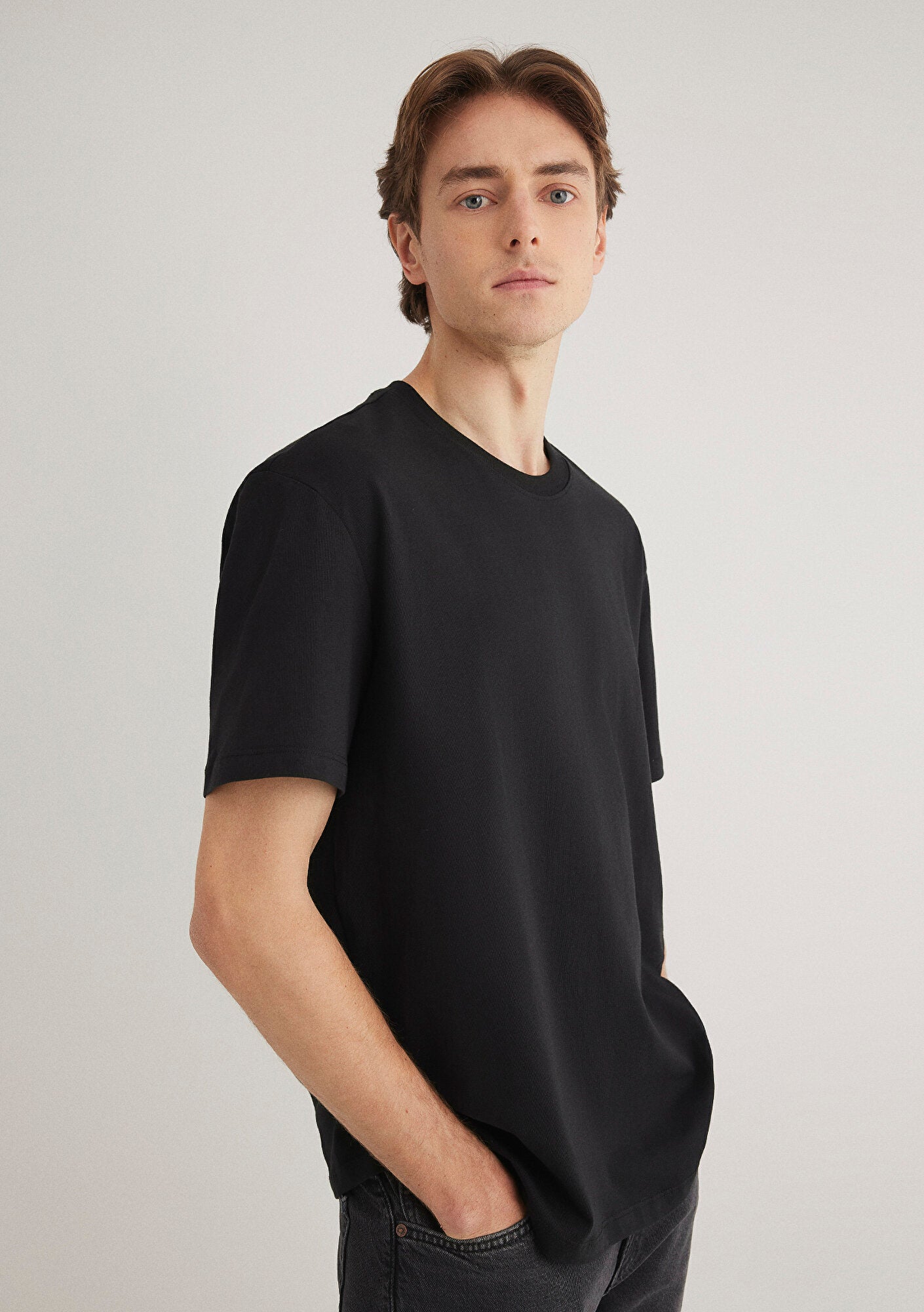 Crew Neck Black Basic T-Shirt
