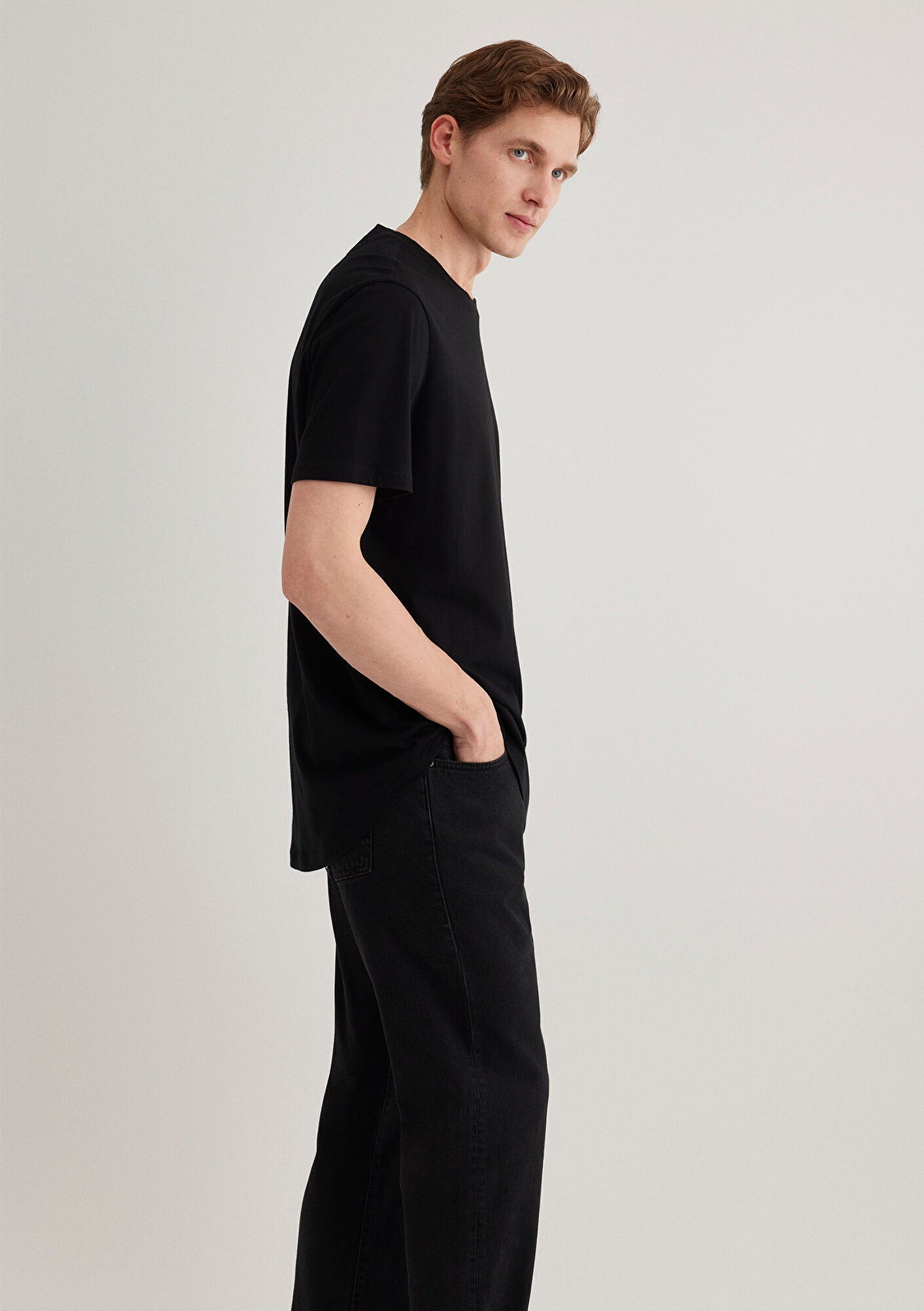 Crew Neck Black Basic T-Shirt