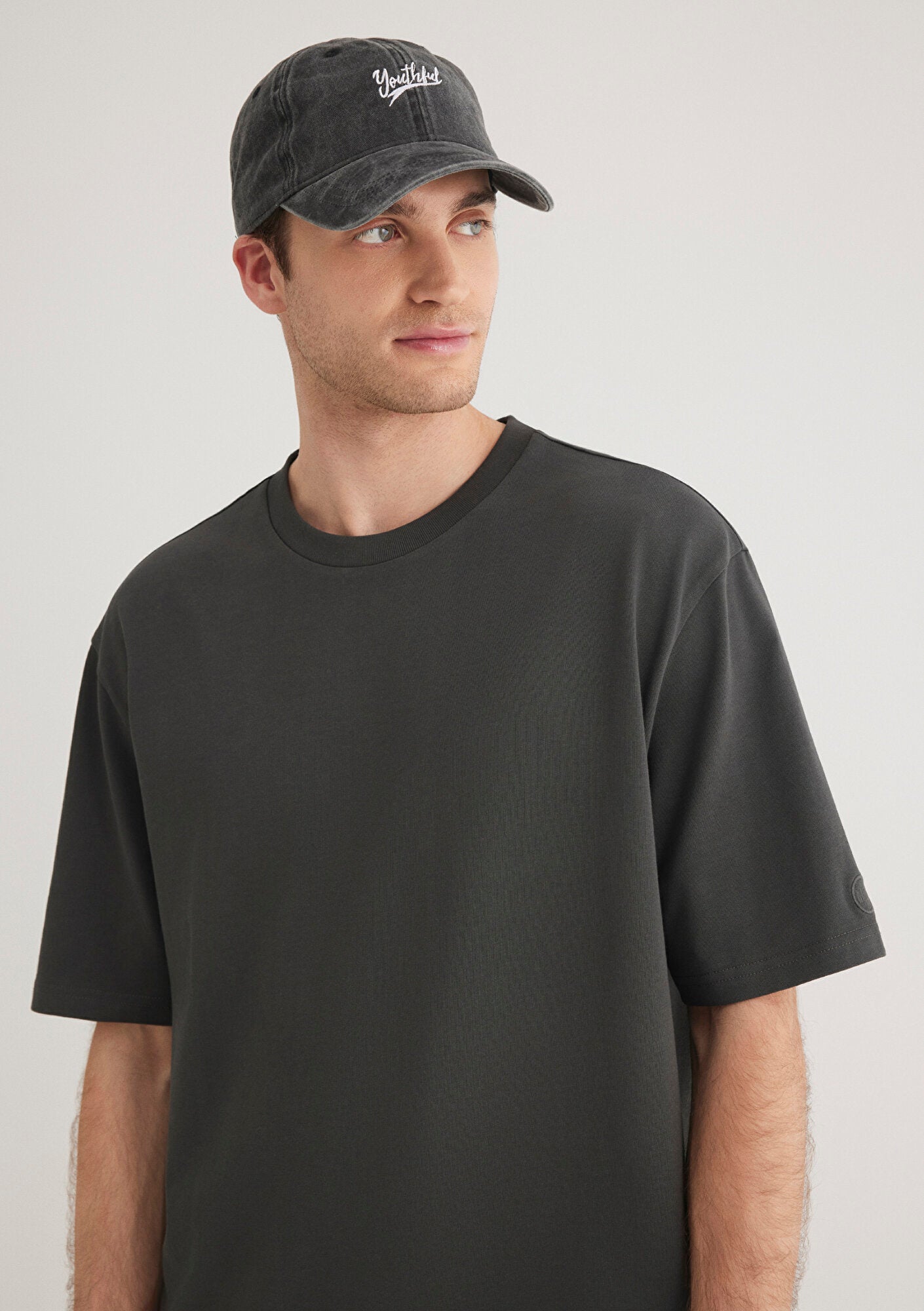 Embroidered Anthracite Cap