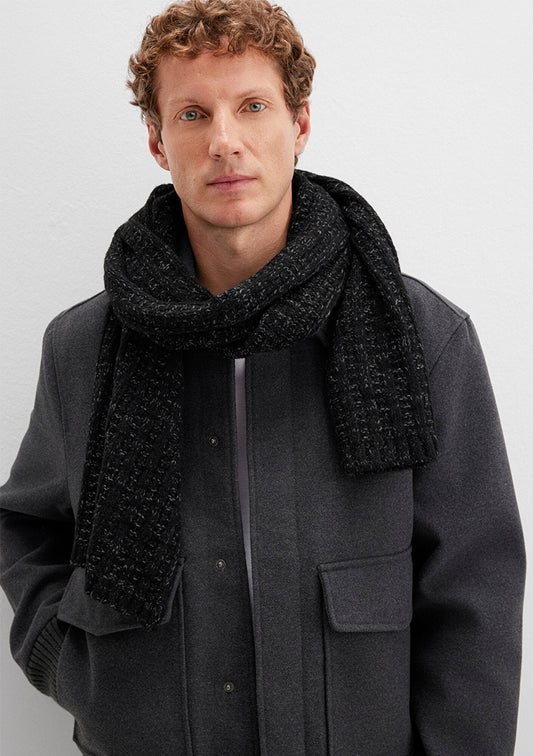 Black Scarf