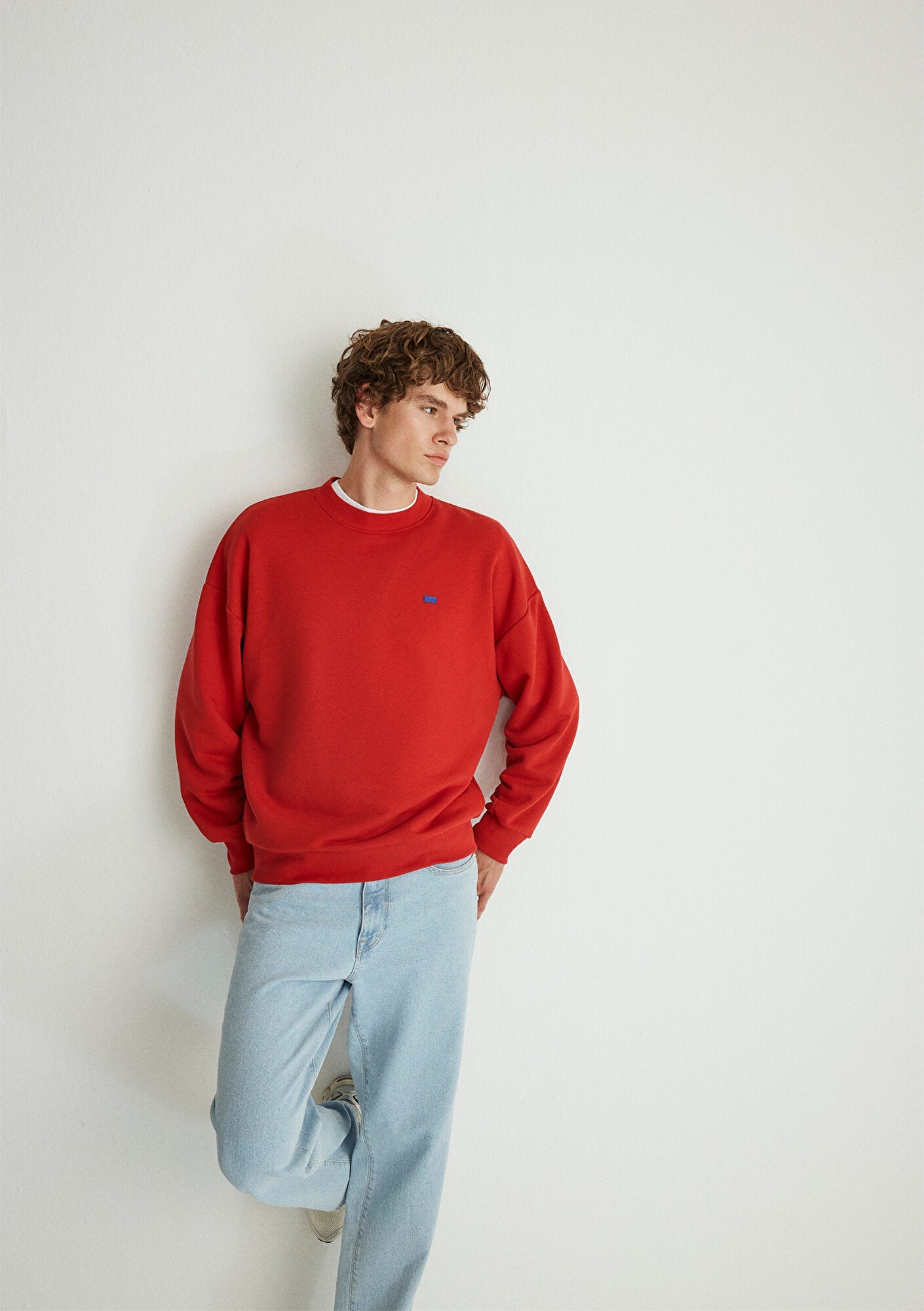 Crew Neck Red Basic Sweatshirt