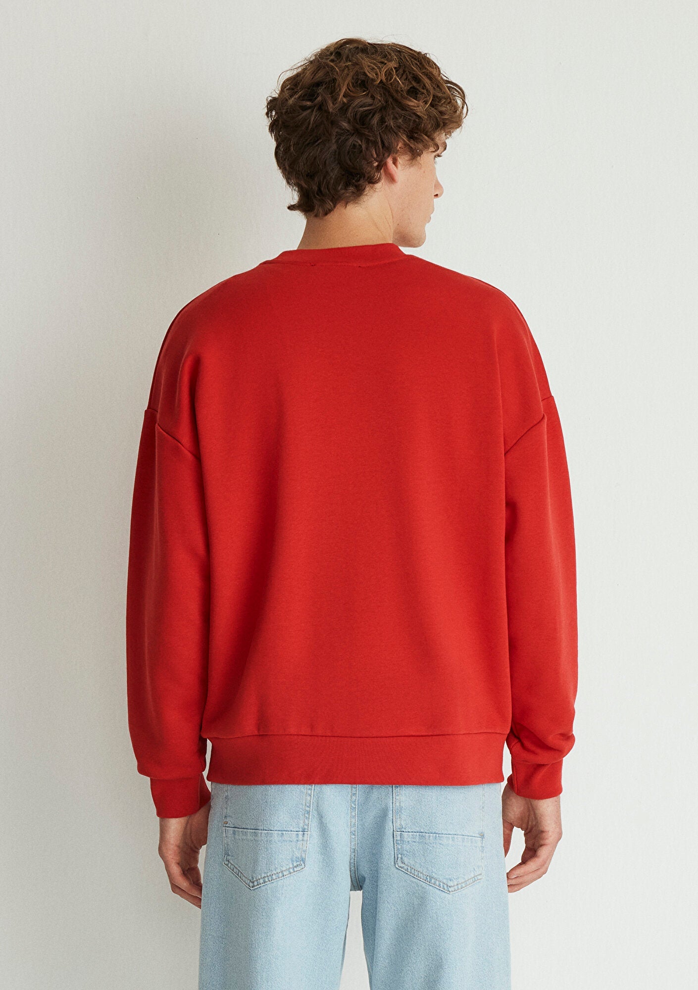 Crew Neck Red Basic Sweatshirt