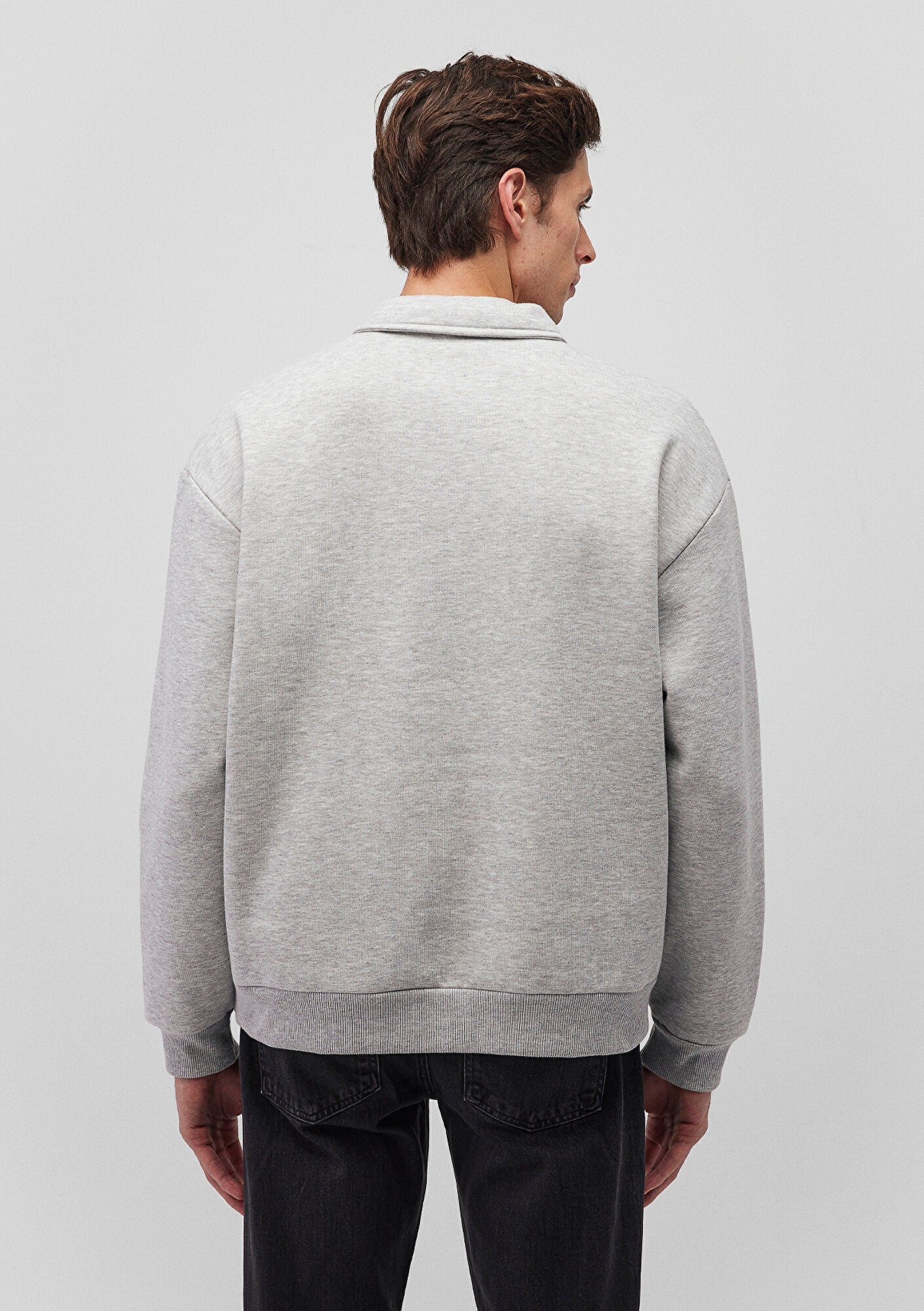 Grey Sweatshirt