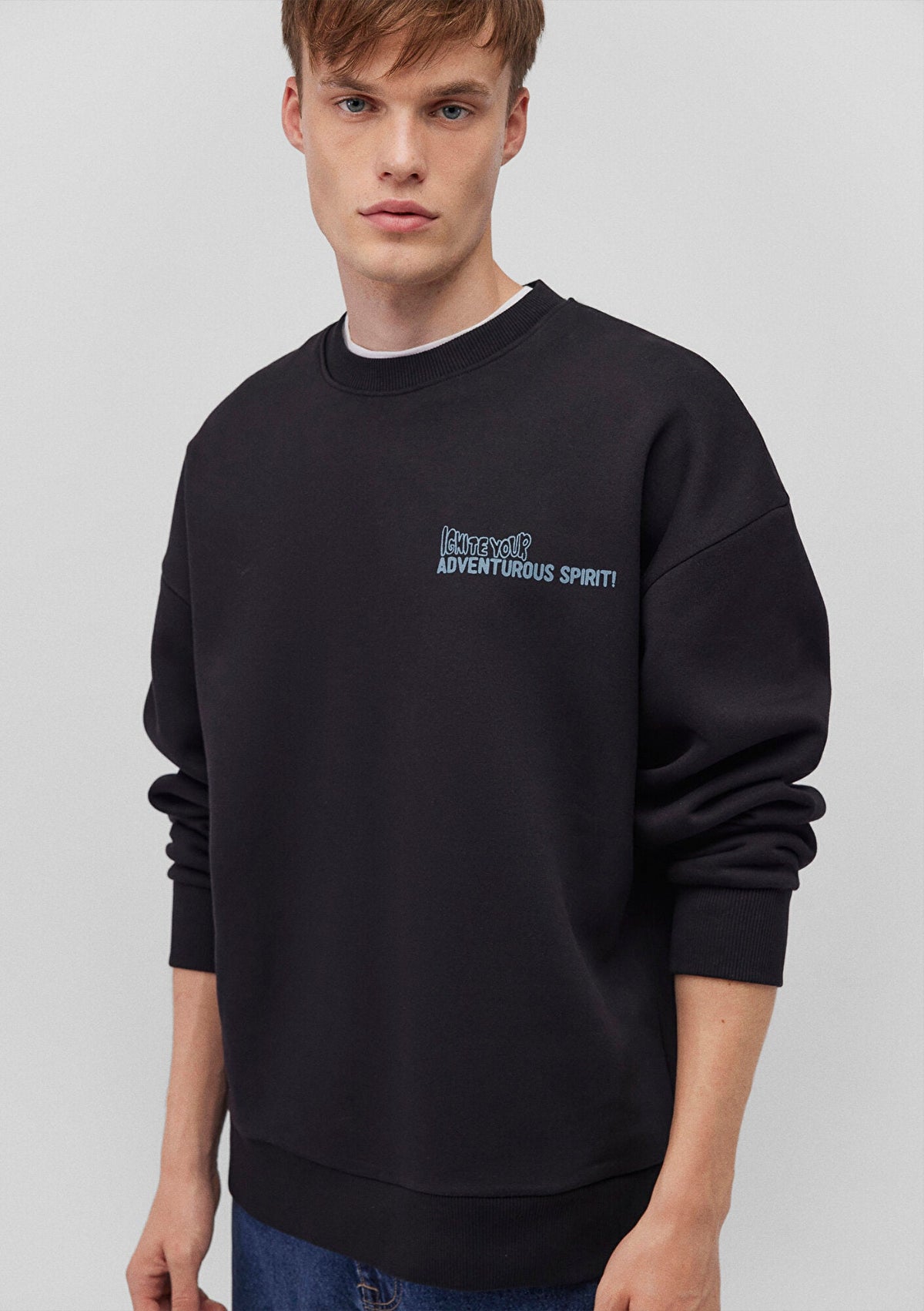 Black Sweatshirt