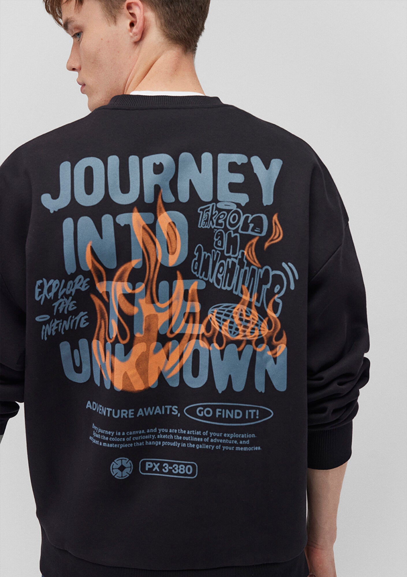 Black Sweatshirt