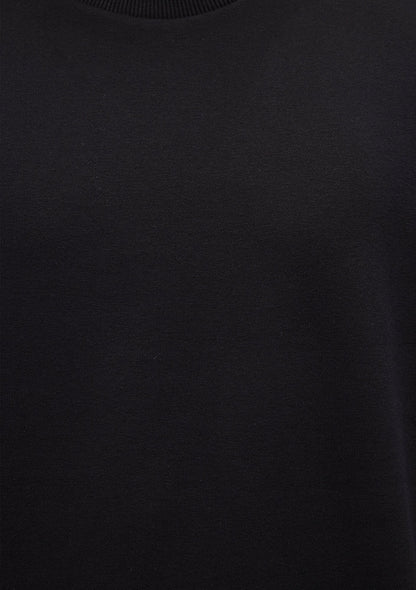 Crew Neck Black Basic Sweatshirt