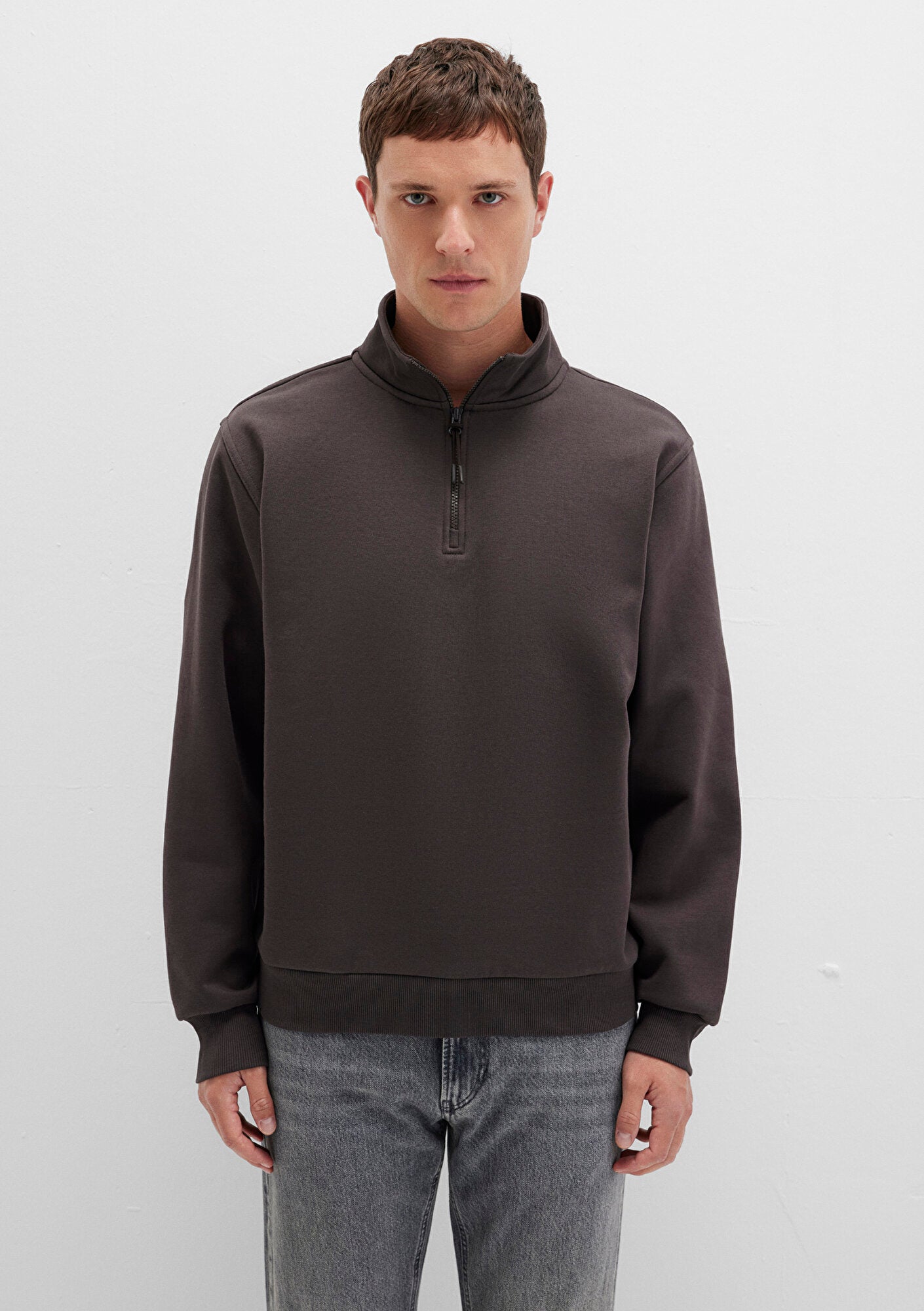 Half Zip Brown Basic Sweatshirt