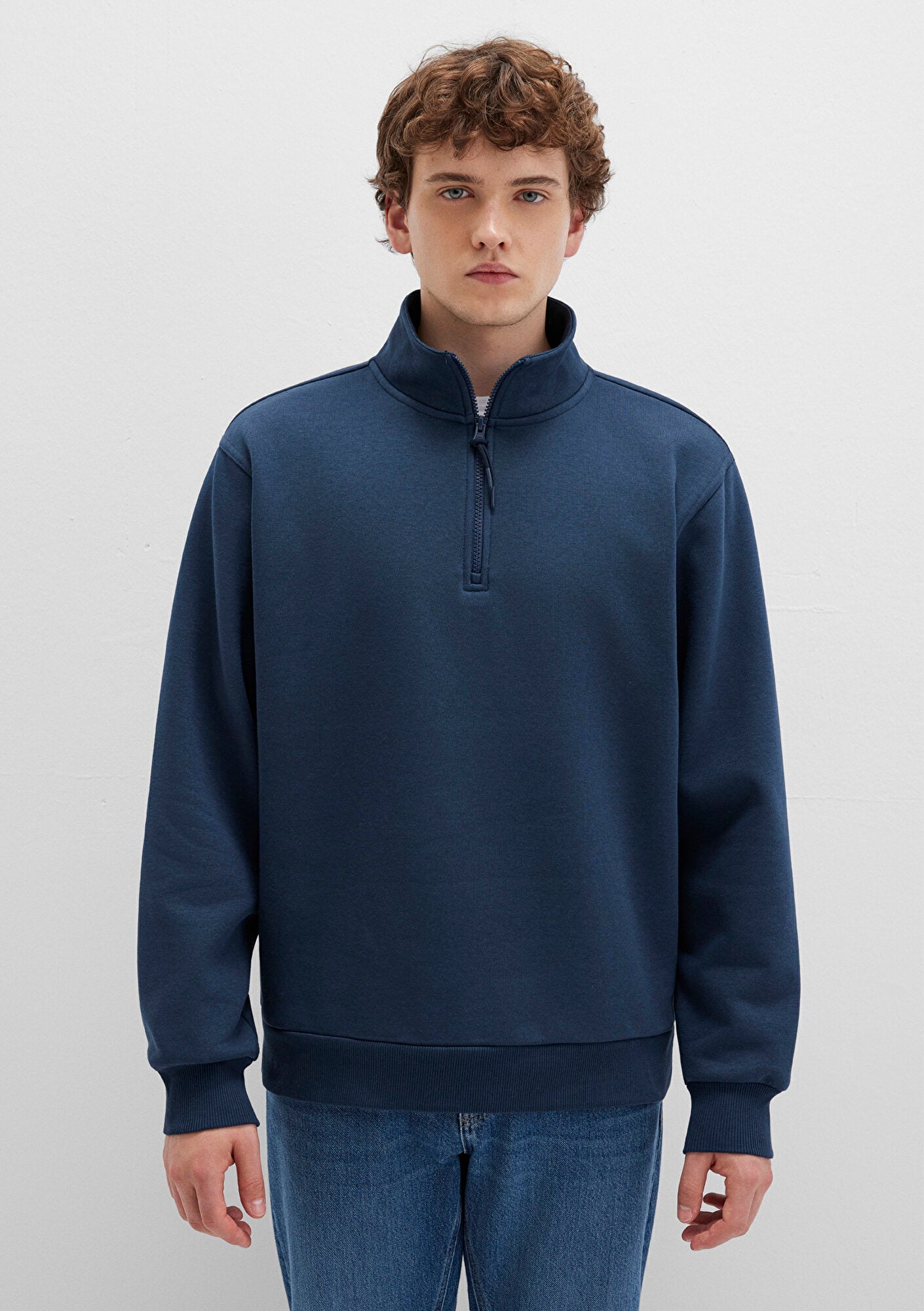 Half Zip Navy Basic Sweatshirt