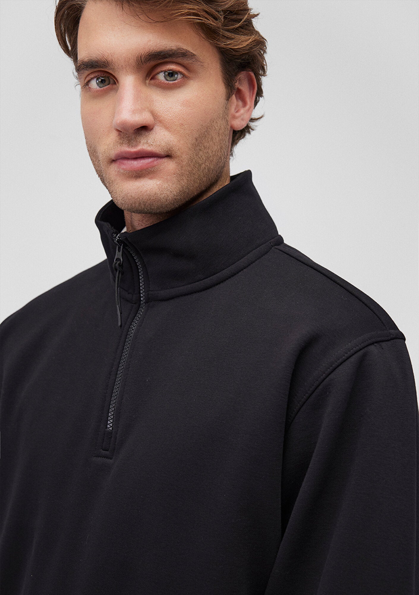 Half Zip Black Basic Sweatshirt