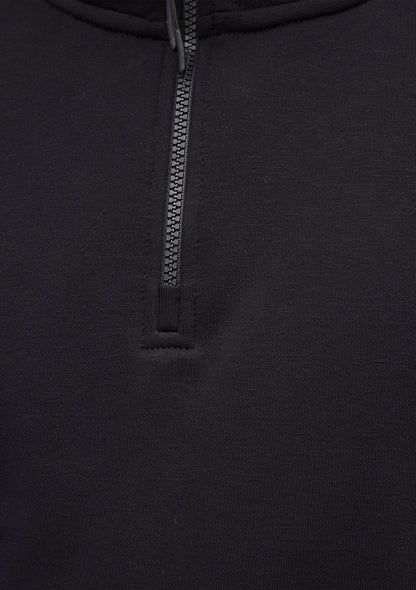Half Zip Black Basic Sweatshirt