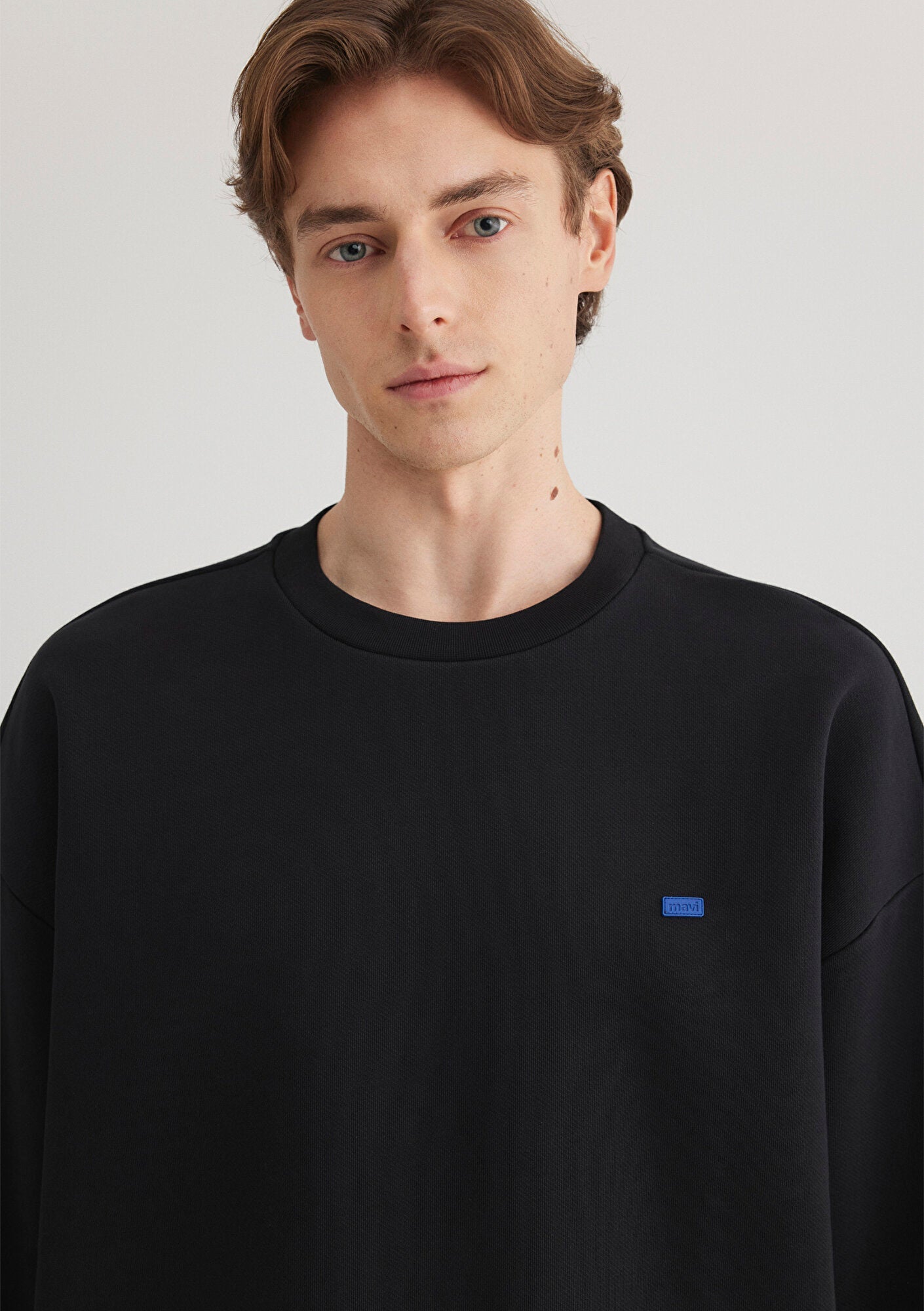 Crew Neck Black Sweatshirt