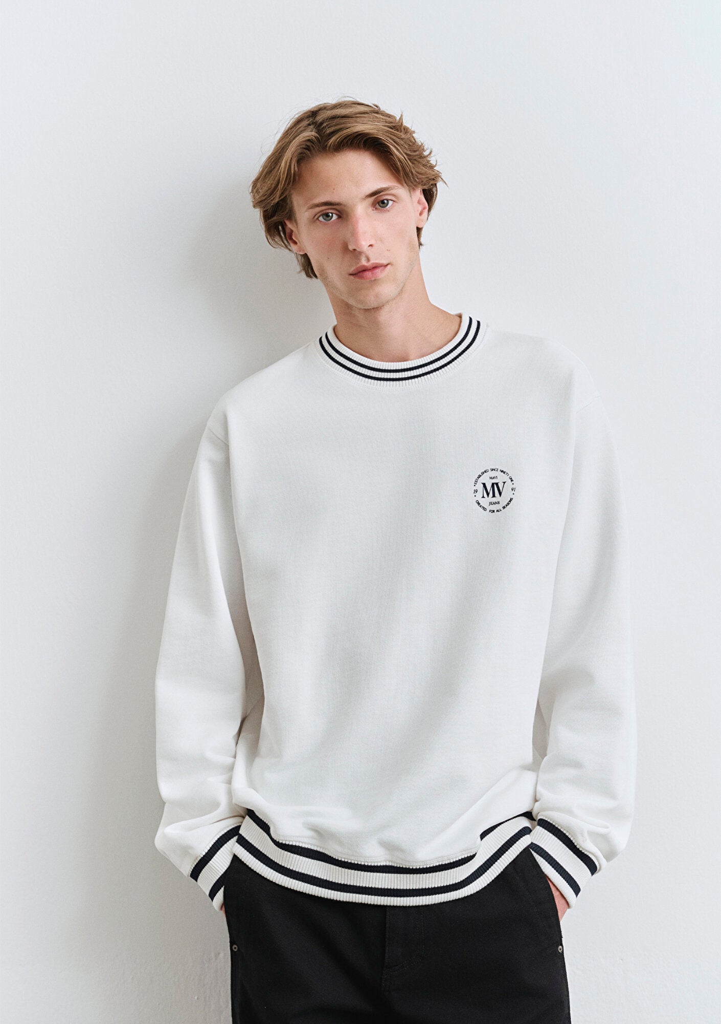 Ecru Sweatshirt