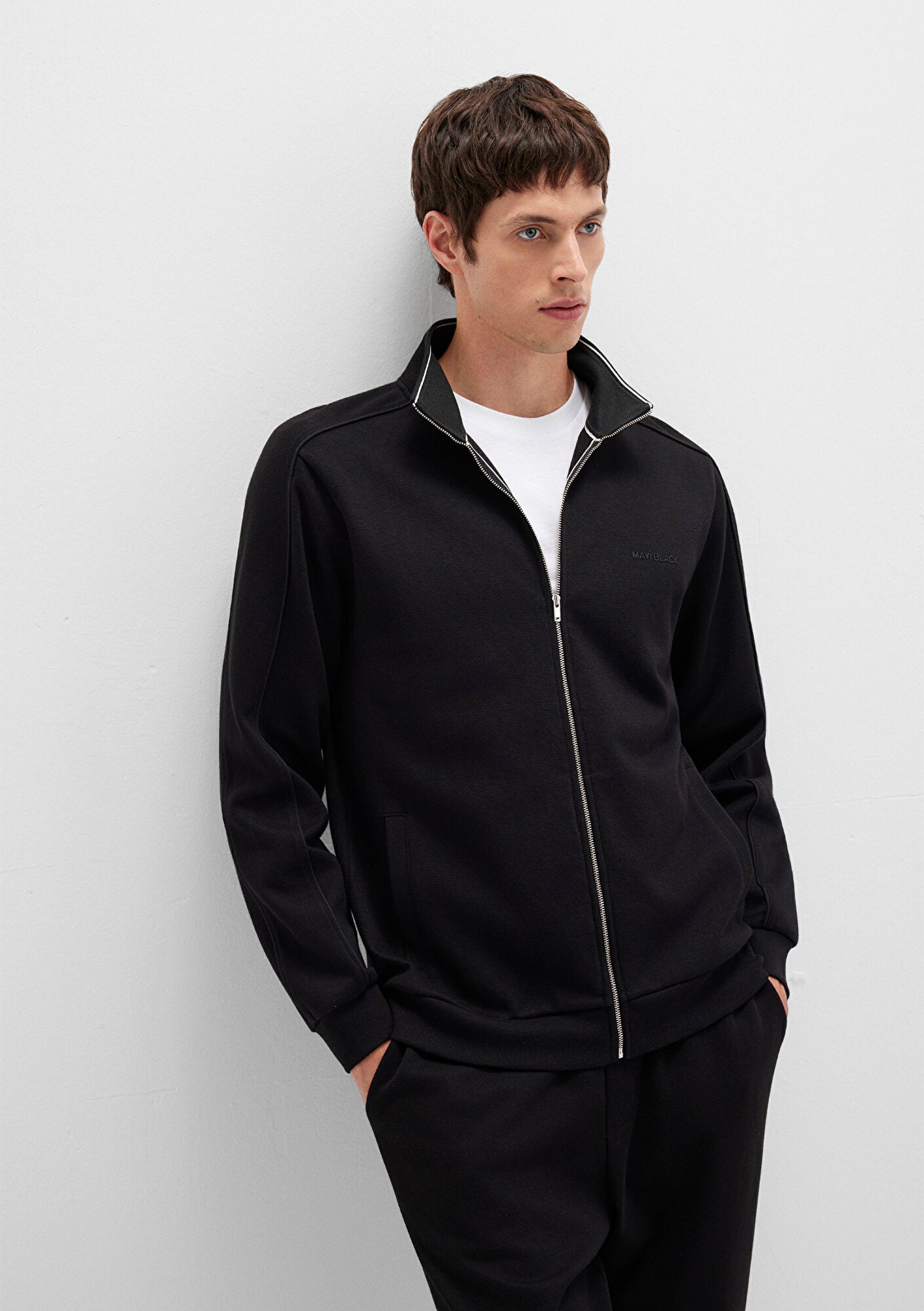 Full Zip Black Sweatshirt