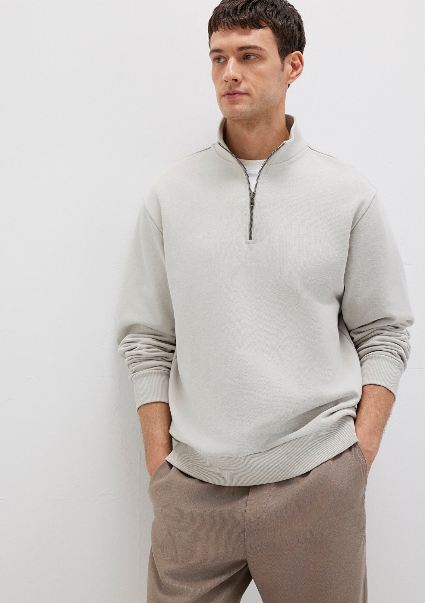 Half Zip Grey Basic Sweatshirt