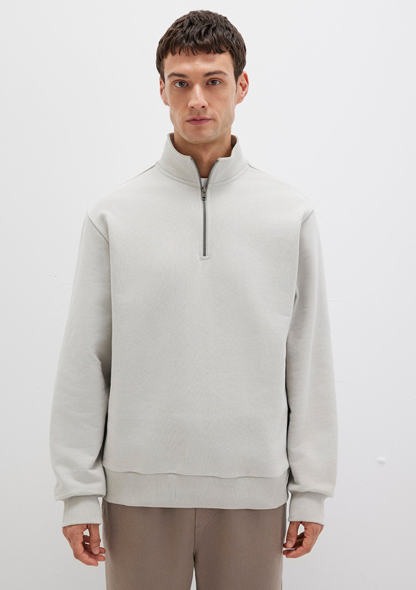 Half Zip Grey Basic Sweatshirt