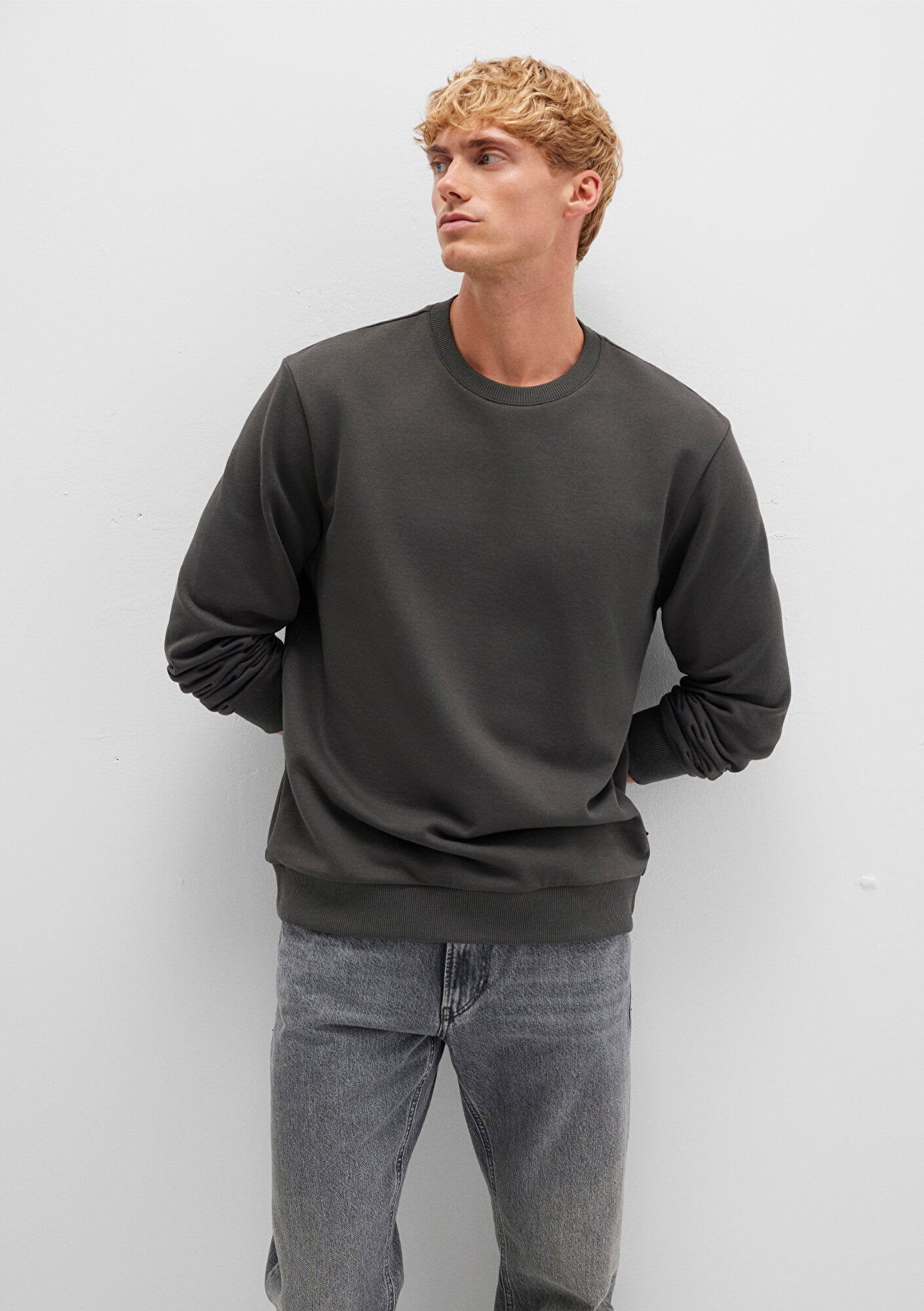 Crew Neck Green Sweatshirt