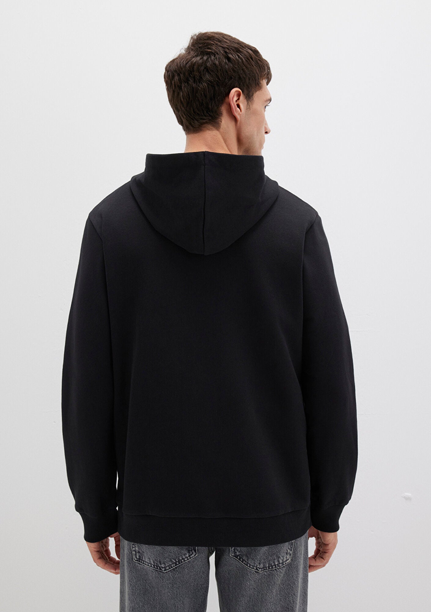 Crew Neck Black Sweatshirt
