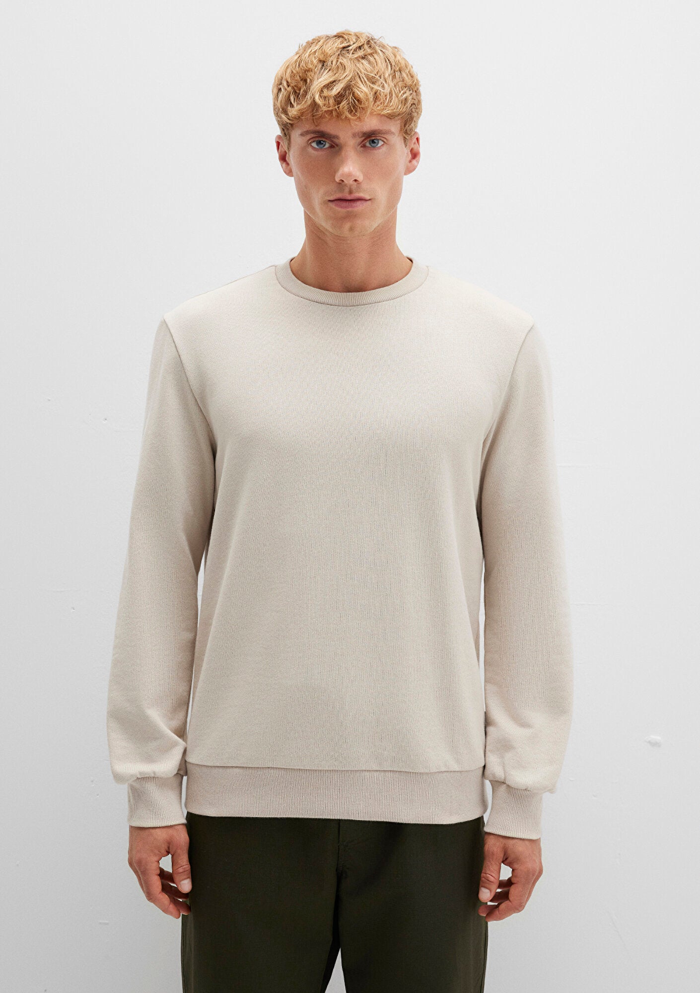 Crew Neck Beige Sweatshirt