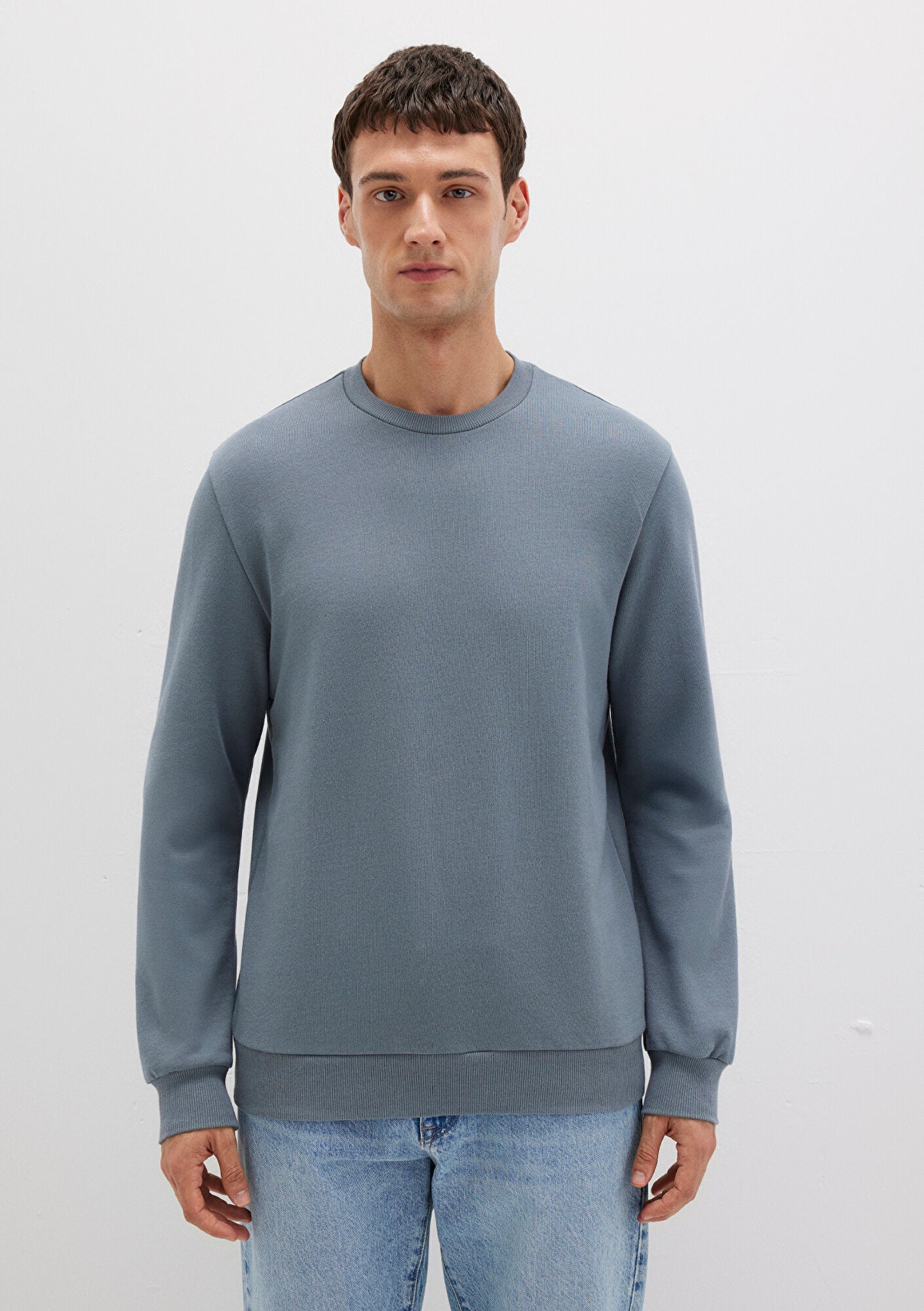 Crew Neck Grey Sweatshirt