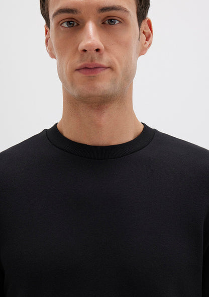 Crew Neck Black Sweatshirt