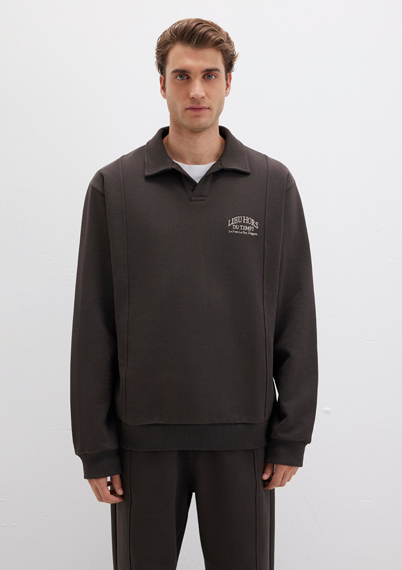Brown Polo Neck Sweatshirt