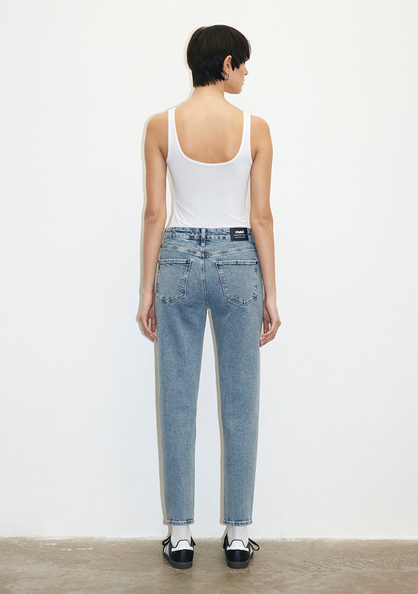 Cindy Light Classic Denim Jean Pants