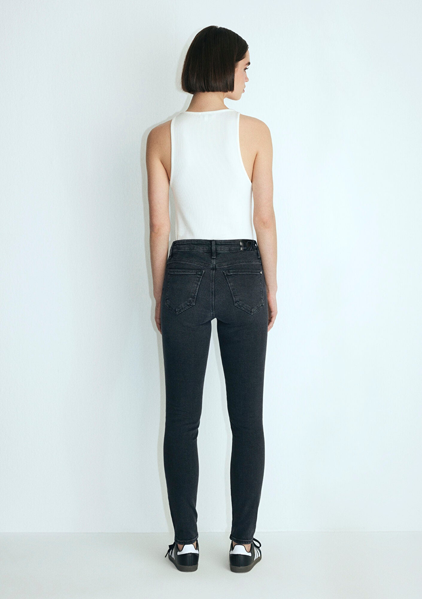 Tess Mid Smoke Glam Jean Pants