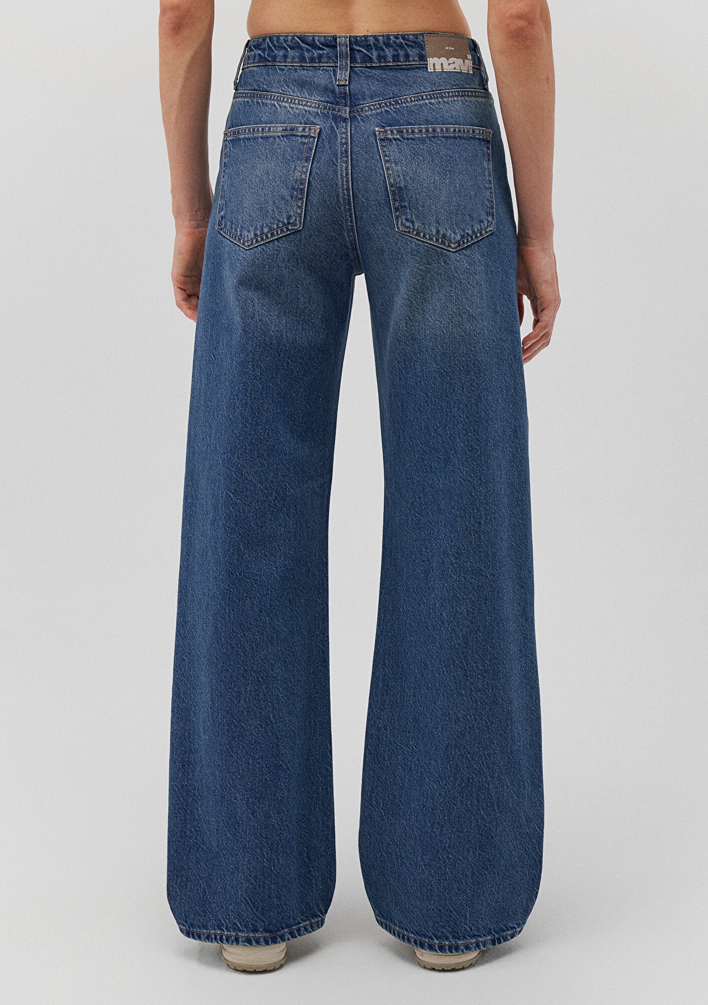 Malibu Mid Brushed Denim Jean Pants