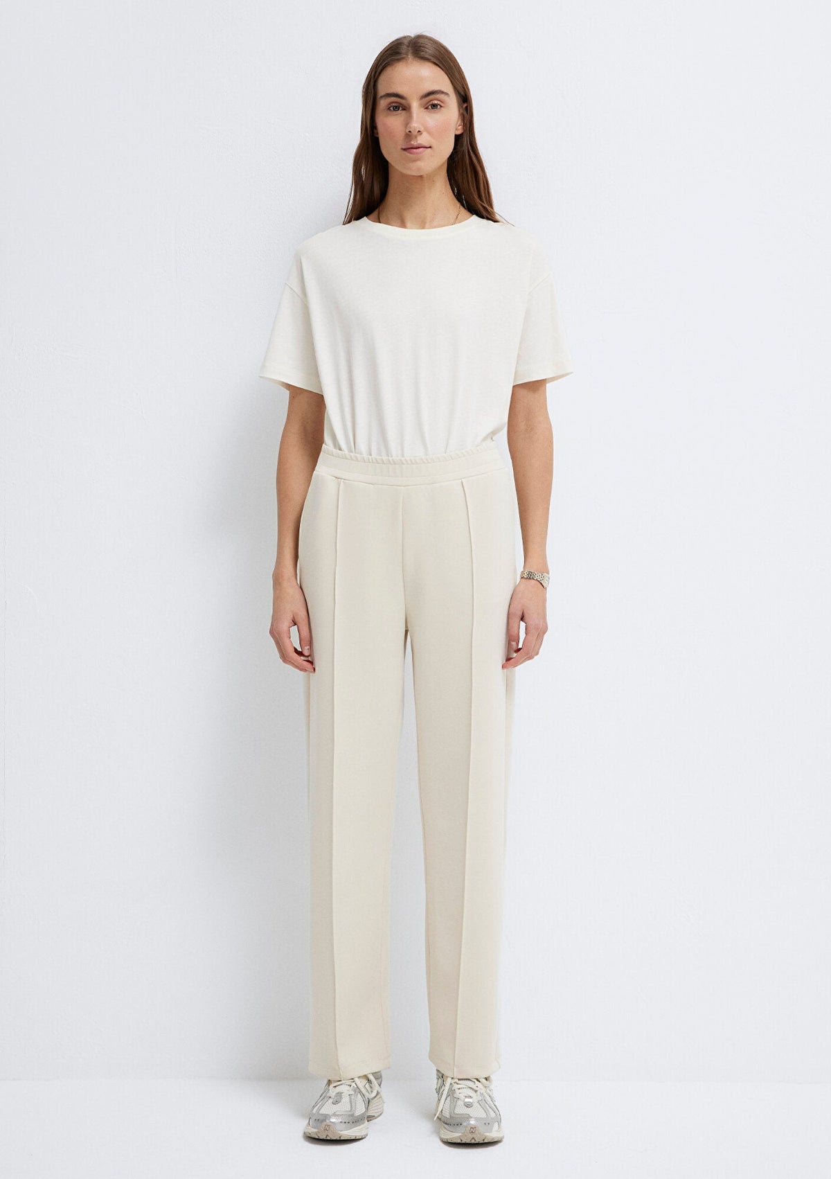 Sporty Lux (Tencel™) Ecru Sweatpants