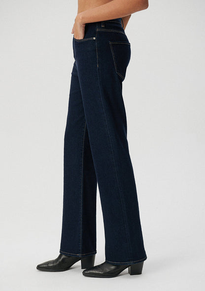 Victoria Deep Rinse Gold Icon Jean Pants