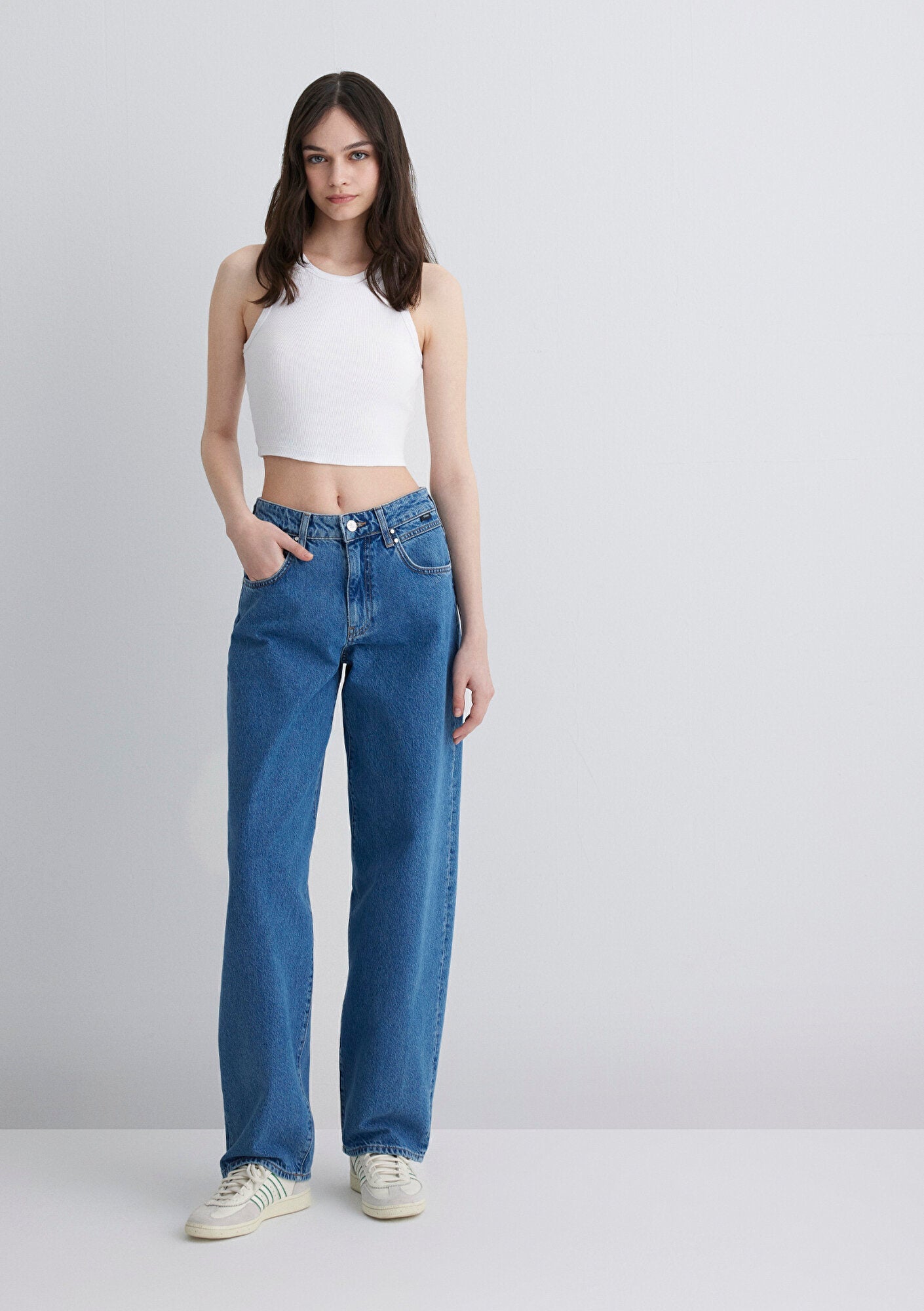 Ella Mid Indigo Iconic Jean Pants