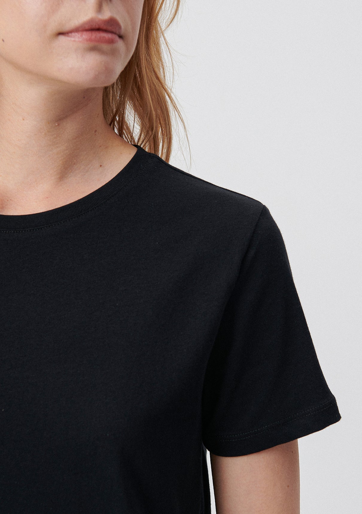 Black Basic T-Shirt