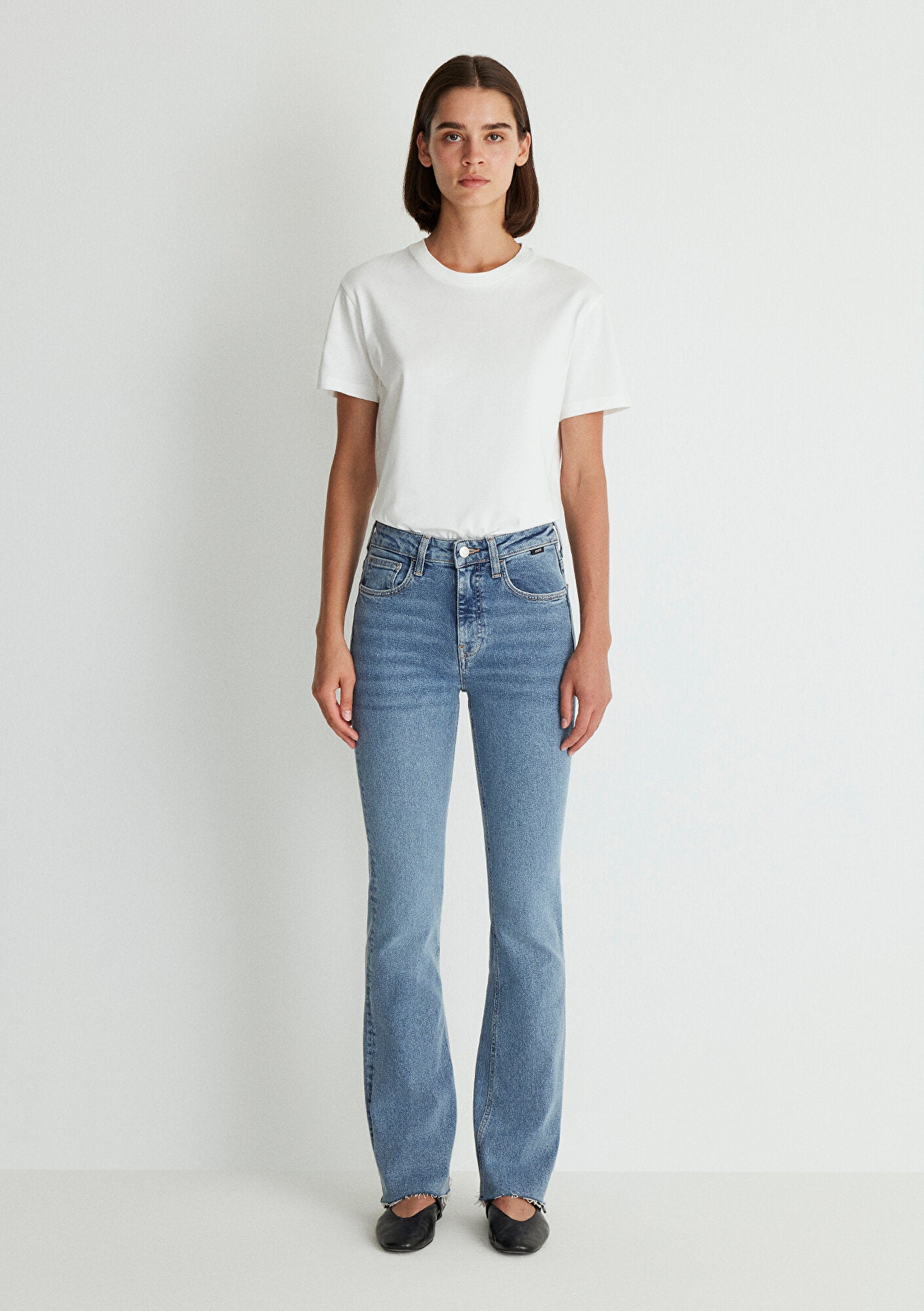 Maria Mid Indigo 90s Jean Pants