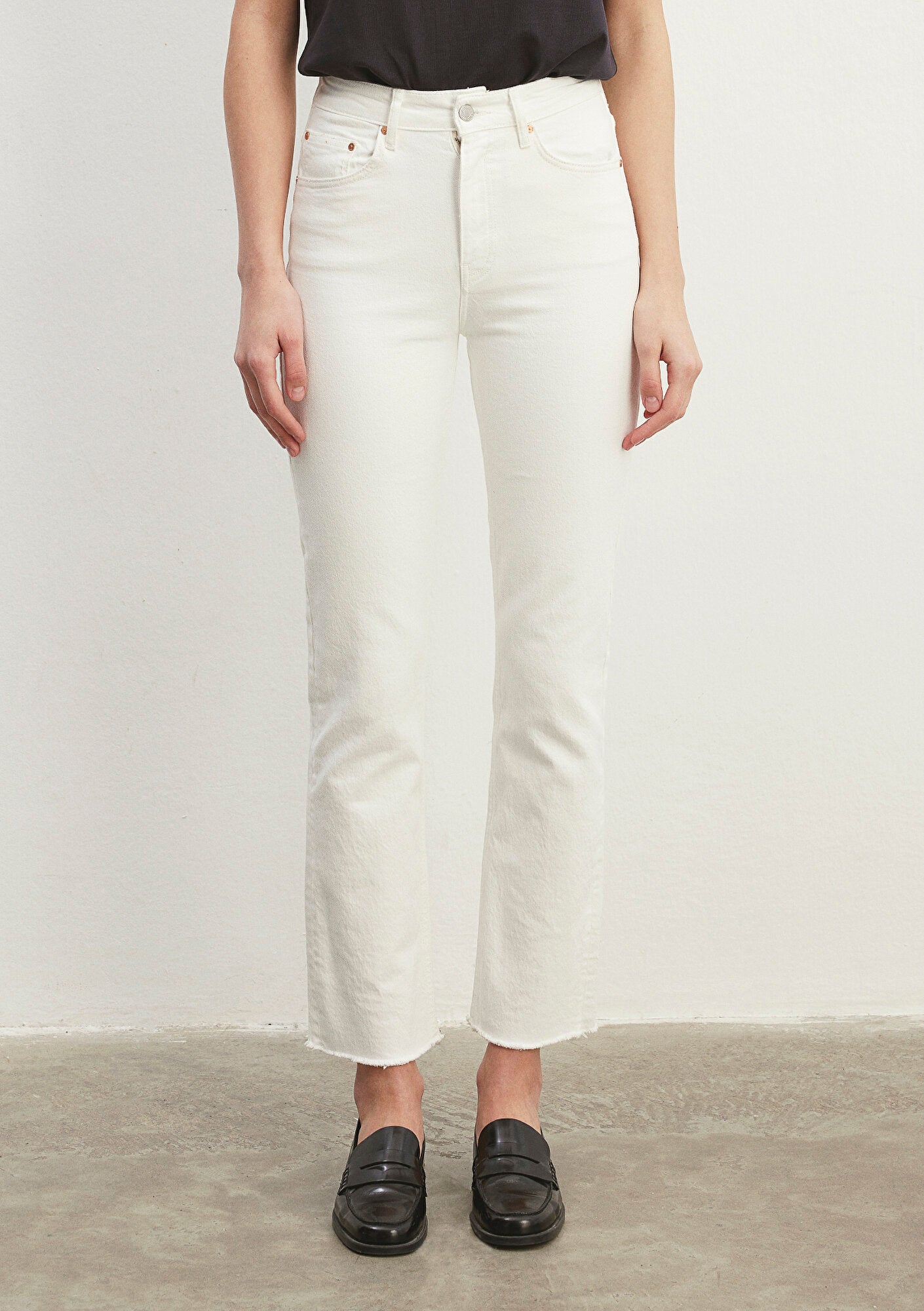 New York White Denim Jean Pants