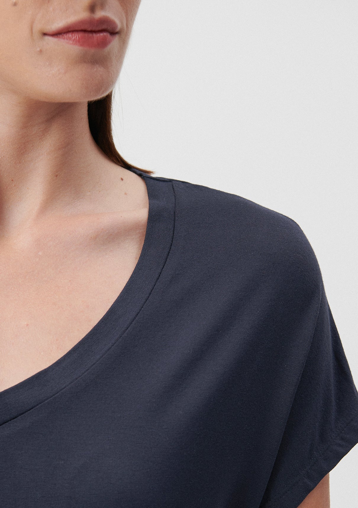 V Neck Blue Basic T-Shirt