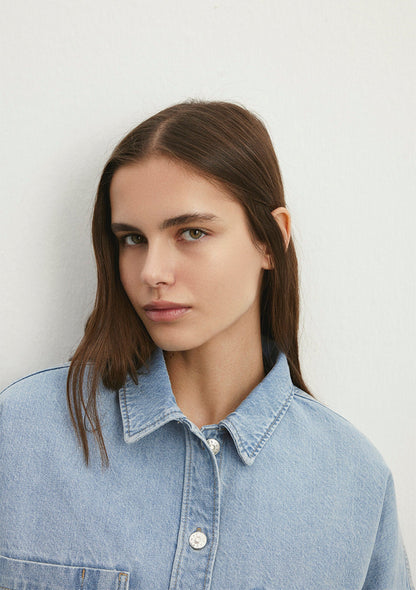 Willow Light Blue 90s Jean Shirt