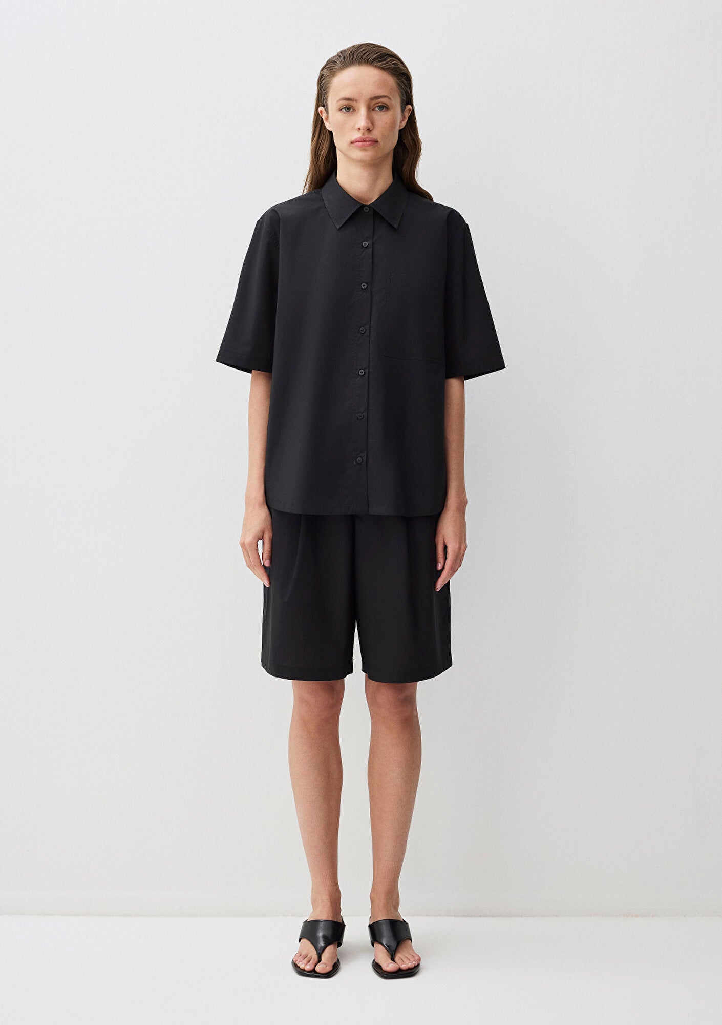 Short-Sleeve Black Shirt