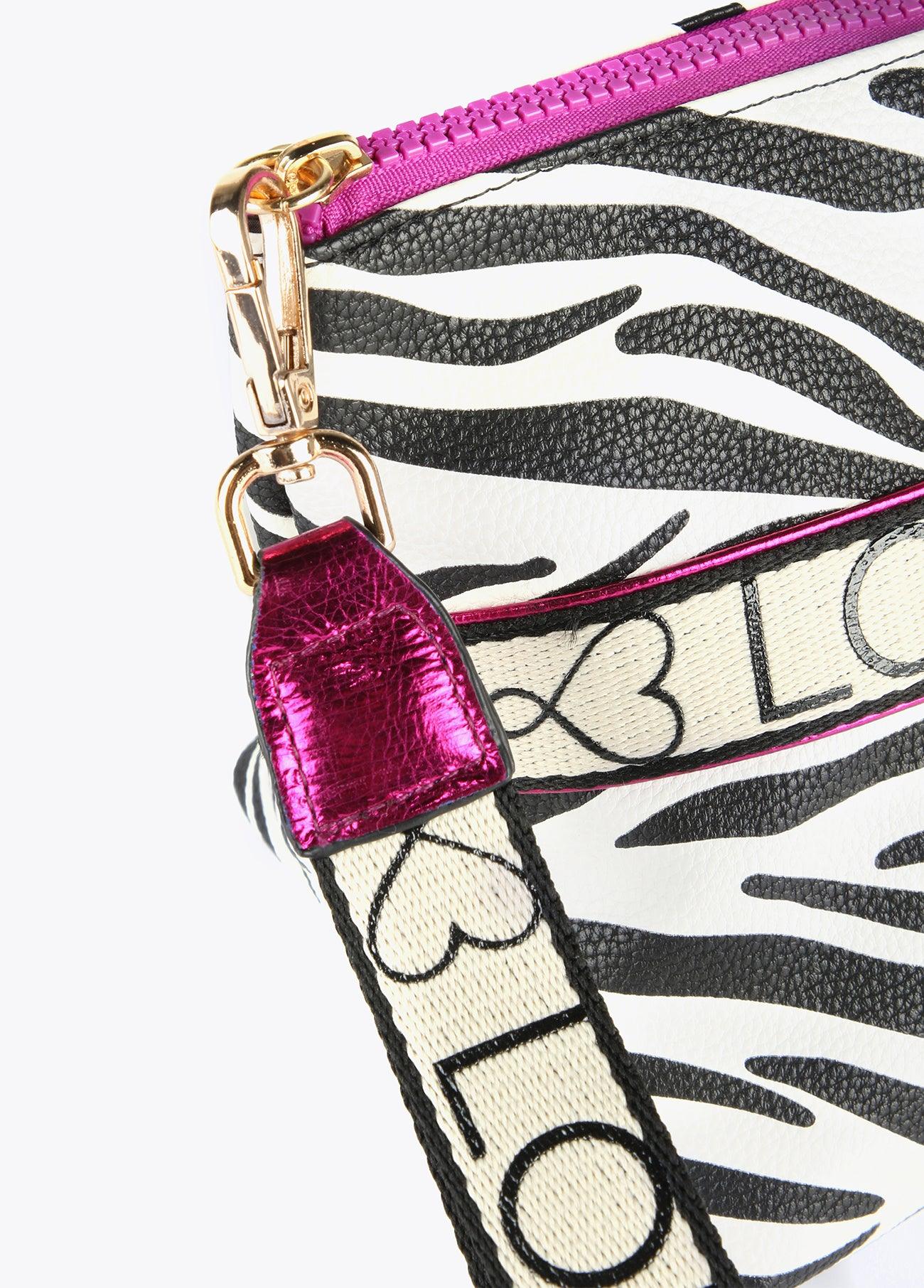 12404004-Animal print toiletry bag-Black