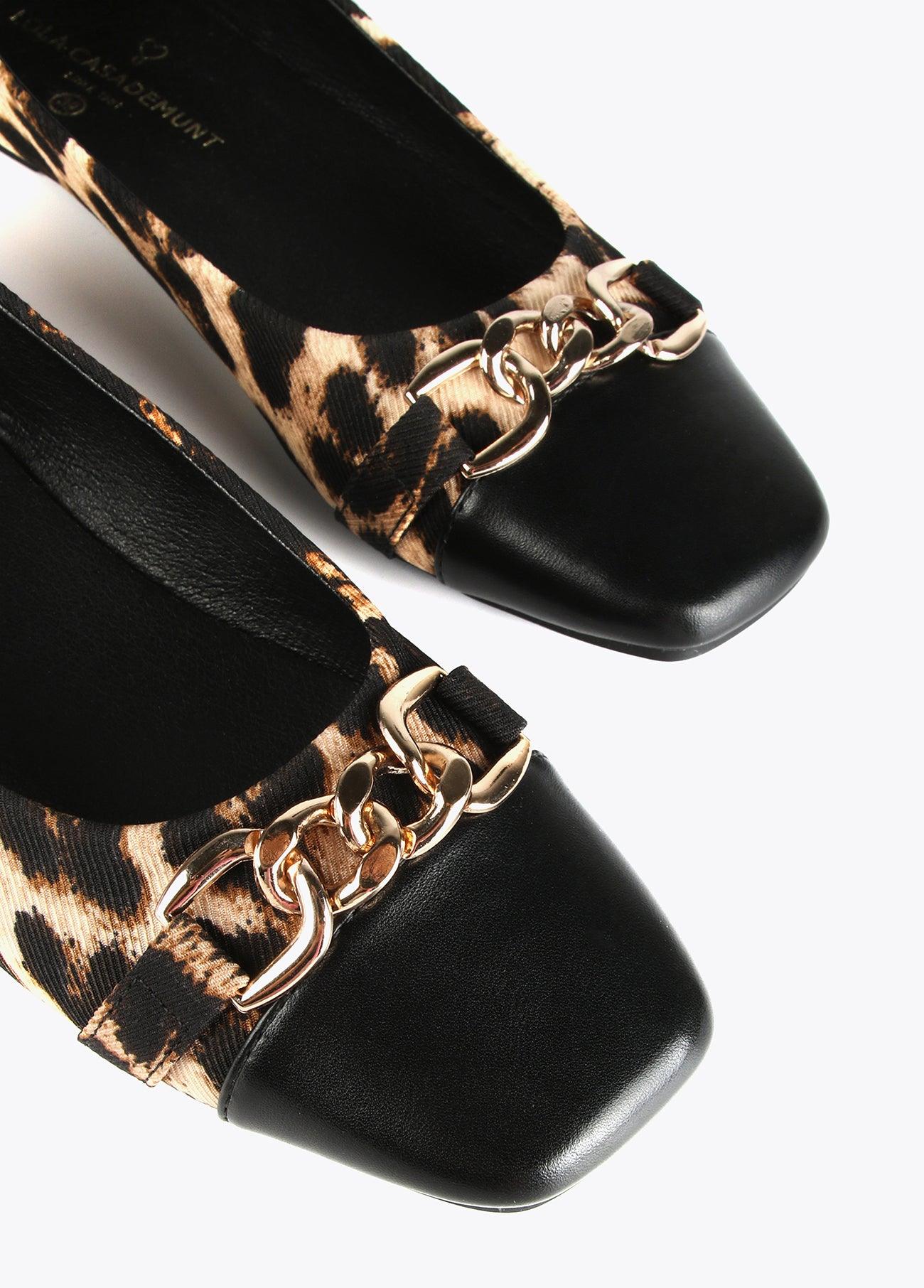 12432005-Flat ballerinas with chains-Printed