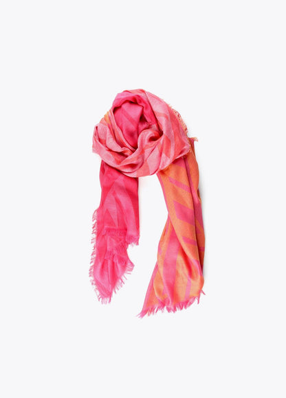12440005-Track shawl-Fuchsia