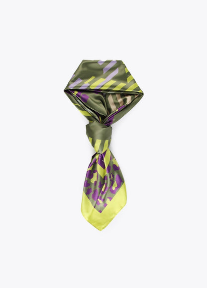 12442006-Letters and stripes scarf-Printed