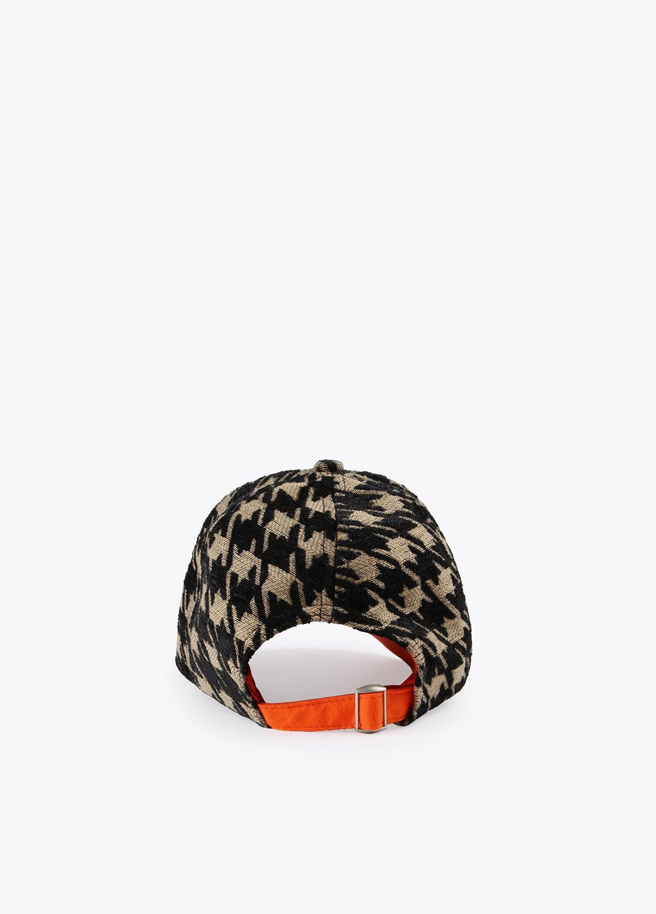 12443011-Houndstooth cap-Printed