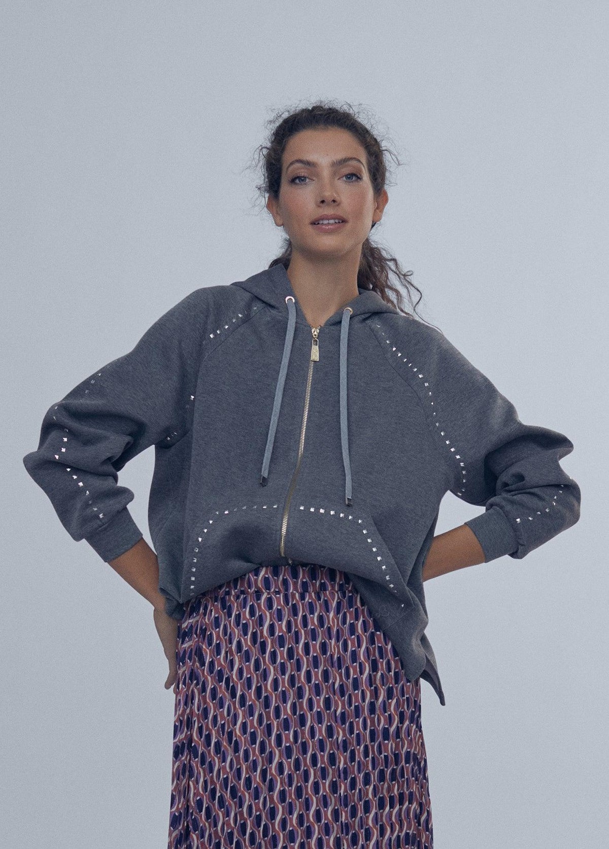 12462004-Sweatshirt with logo pockets-Grey