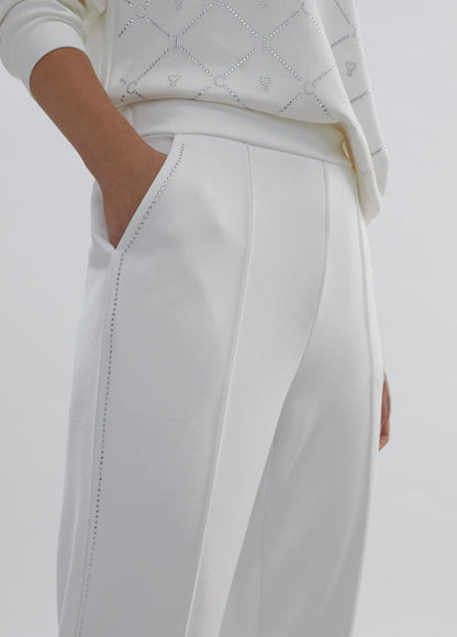 12467011-Trousers with an elastic waistband-White