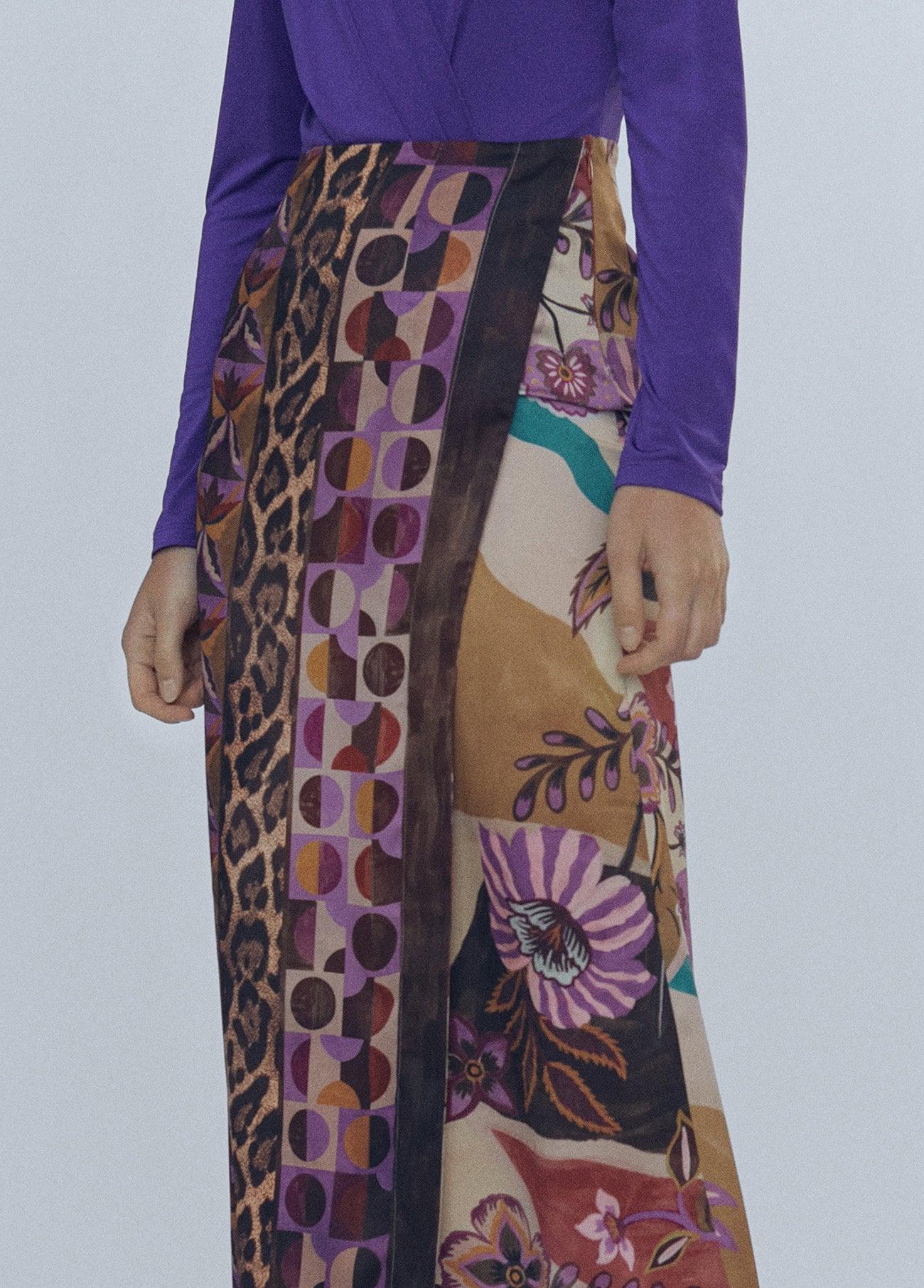 12468009-Asymmetric printed skirt-Raw